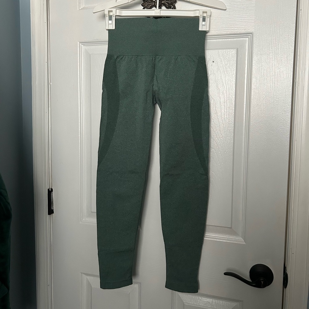 nvgtn green leggings